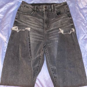 American Eagle skinny jeans